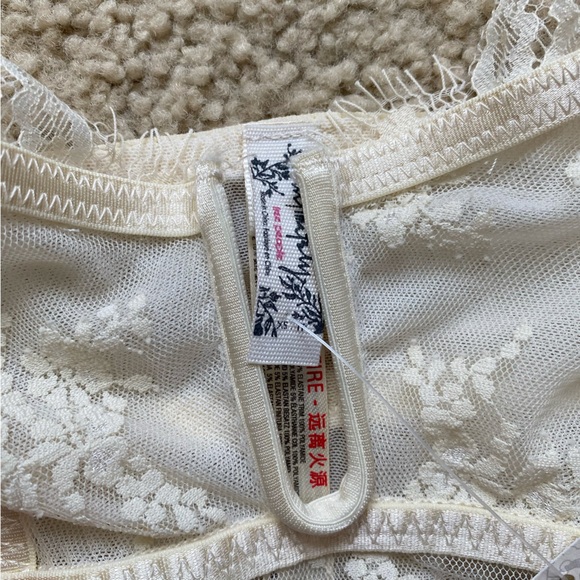 Free People NWT Lace Bustier Intimate Bralette Ivory Layer in Lace Size XS - Picture 3 of 9